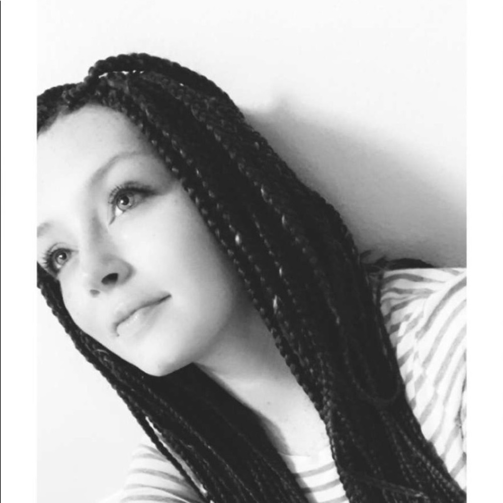 Meet your Posher, Mikayla